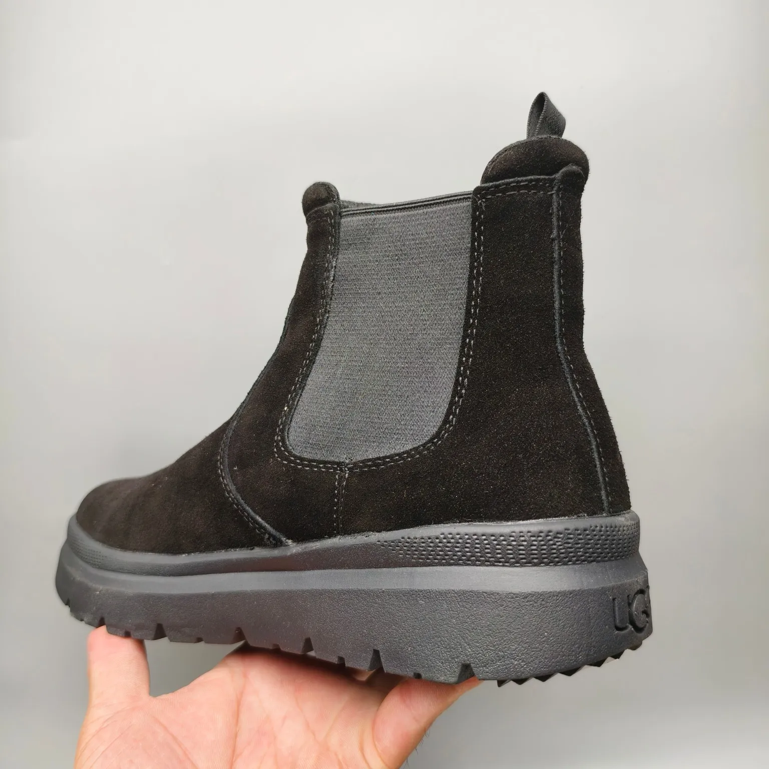 💰600 UGG sheepskin all-in-one snow boots 2050 casual mid-calf boots men's boots color: maroon black chocolate size: 39-45